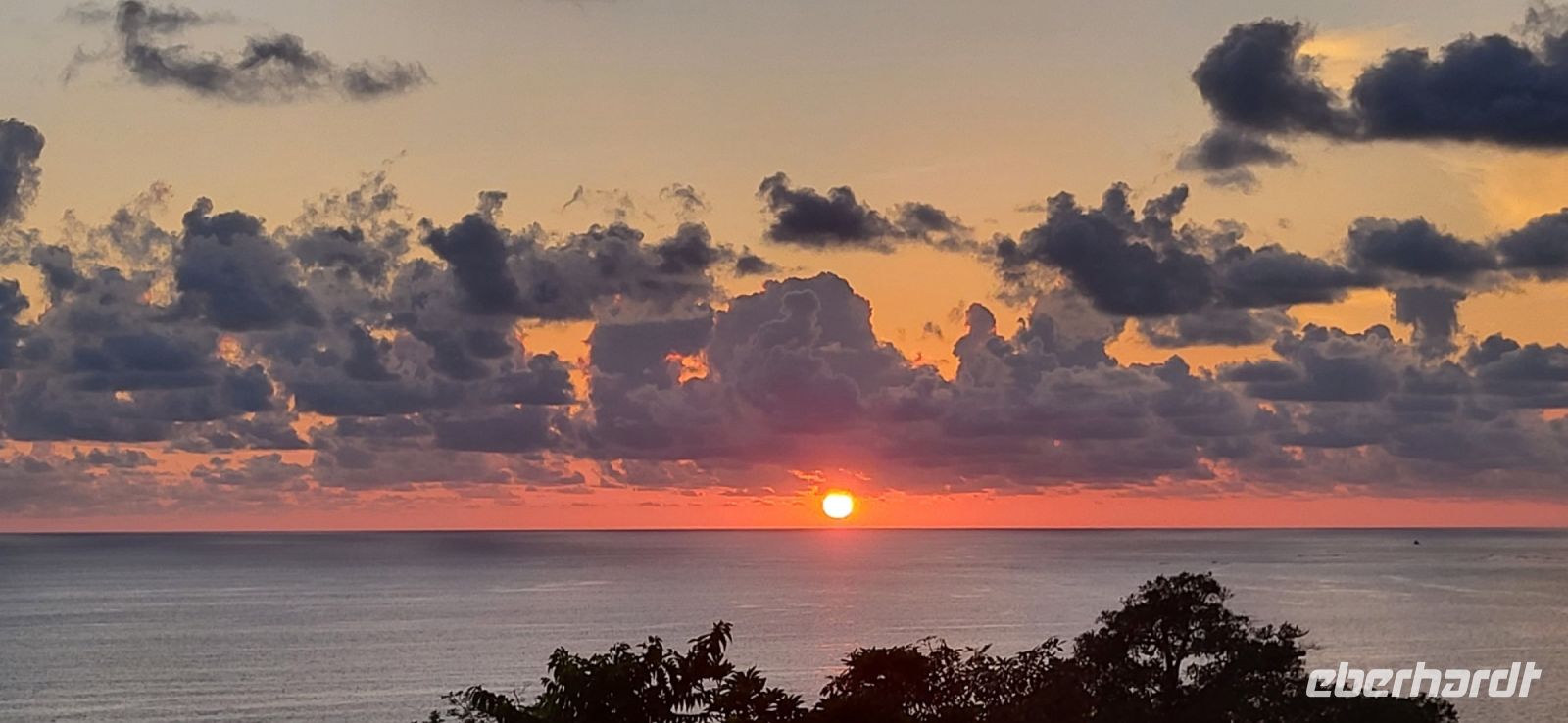 214 Sonnenuntergang La Cusinga Lodge