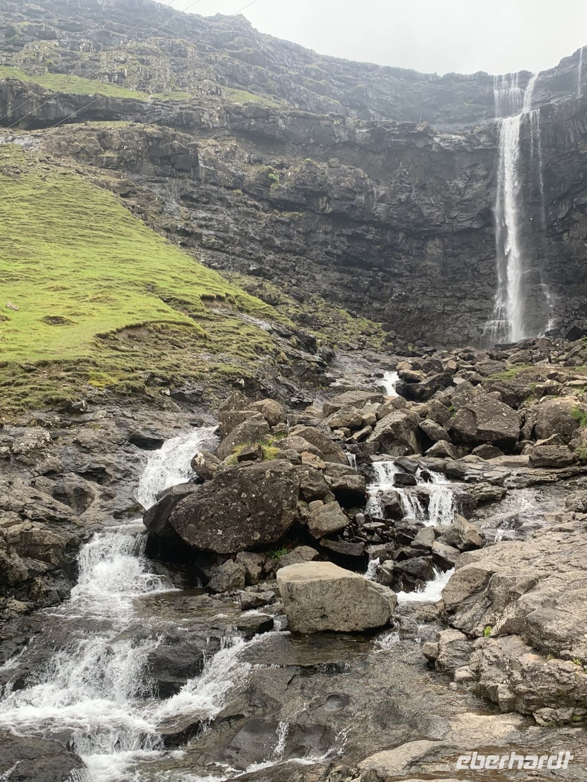 Fossa Wasserfall - Insel Eysturoy . Färöer Inseln