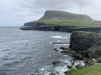 Felsküste Insel Nolsoy - Färöer Inseln