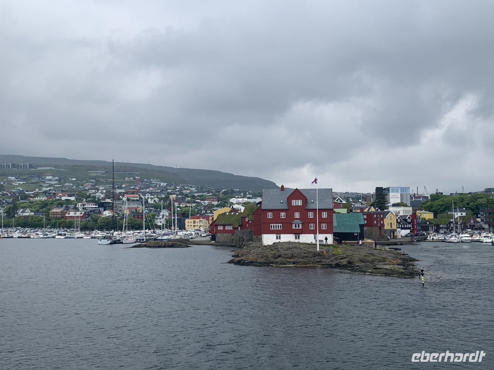 Blick auf Torshavn - Insel Streymoy - Färöer Inseln