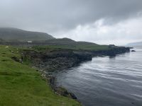 Felsküste - Insel Nolsoy - Färöer Inseln
