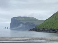 Faröer - Tjørnuvîk Felsen Risin und Kellingi