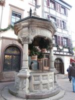 Obernai - Sechs-Eimer-Brunnen