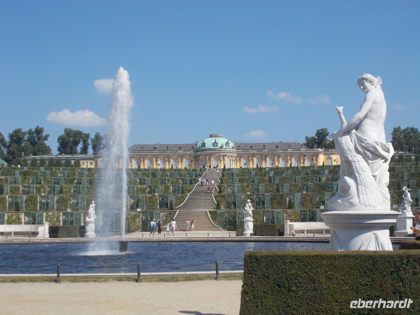 DSCN1668 Schloß mit Fontane