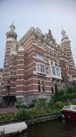 Die schönen Häuser Amsterdams, Grachtenrundfahrt