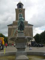 Tine-Brunnen + Marienkirche