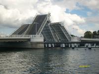 diese Brücke ist ein Schauspiel der Extraklasse