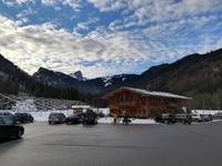 Mittagspause im Gasthof Zirmbergalm