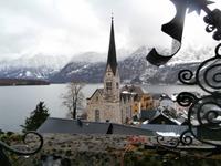 Blick über Hallstatt zum Hallstätter See