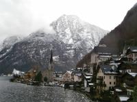 Blick über Hallstatt und Hallstätter See
