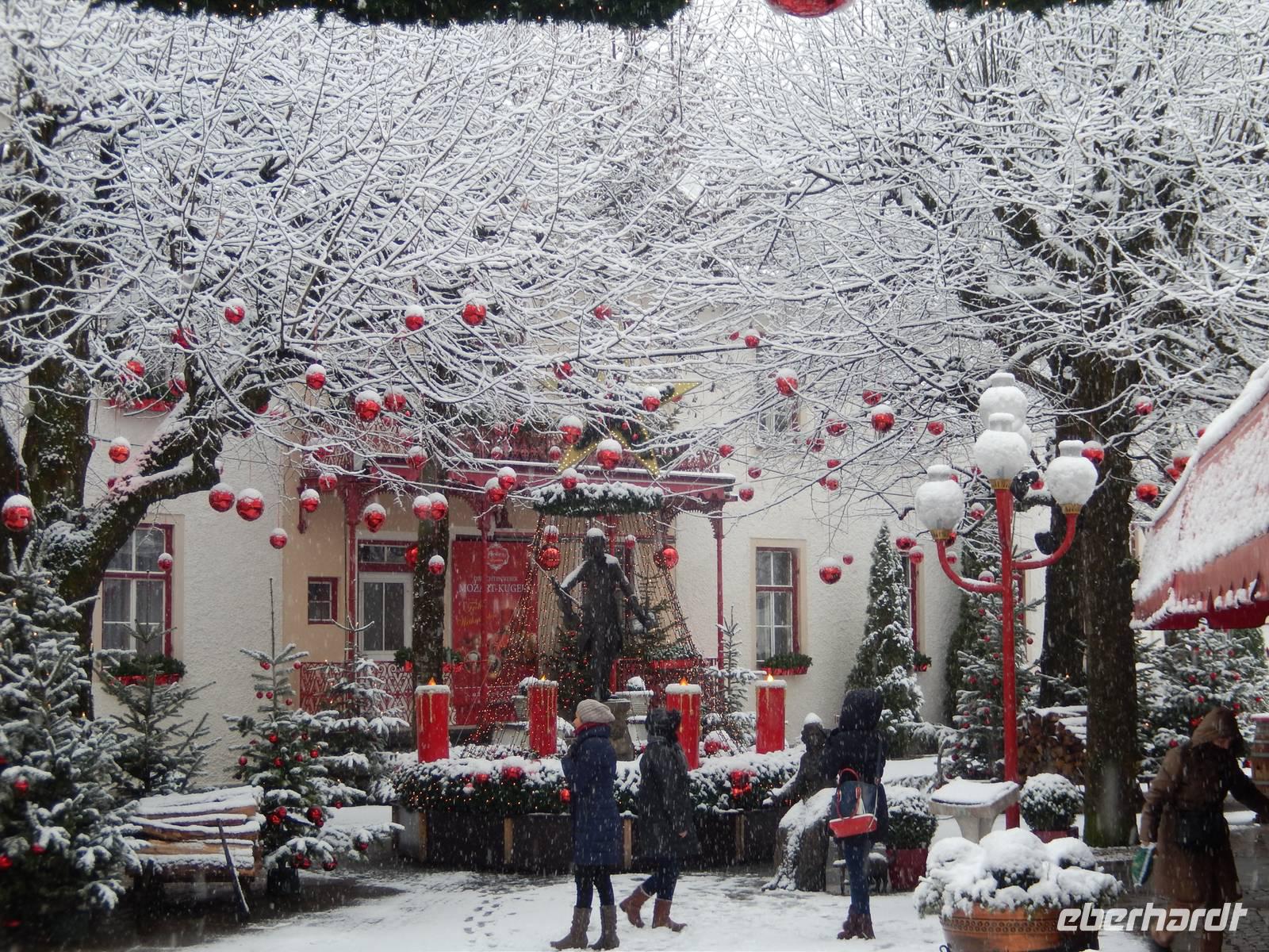 DSCN4971Weihnachtliche Dekoration