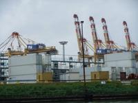 Am Containerterminal