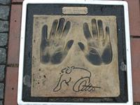 Hier hat sich der Komiker Otto Waalkes verewigt