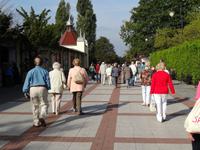 unsere Gäste auf der Strandpromenade in Swinemünde