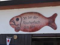 Schild am Hafen von Vitt