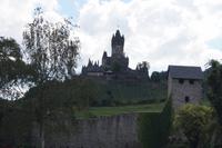 Reichsburg Cochem und Stadtmauer