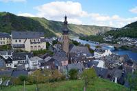 Blick auf Cochem und die Mosel