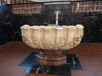 Liebfrauenkirche Taufbecken