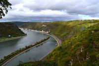 144 Blick vom Loreleyfelsen