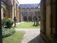 Blick in den Kreuzgang des Dom`s von Trier