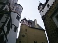 Innenhof von Eltz aus anderer Perspektive
