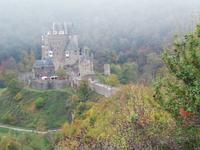 Blick zur Burg Eltz