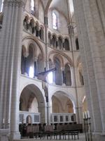 4 Etagen der Innenarchitektur des Limburger Doms