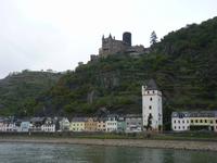 entlang des Rheins