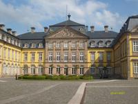 Schlosshof