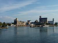 Basel- Hafen Westkai