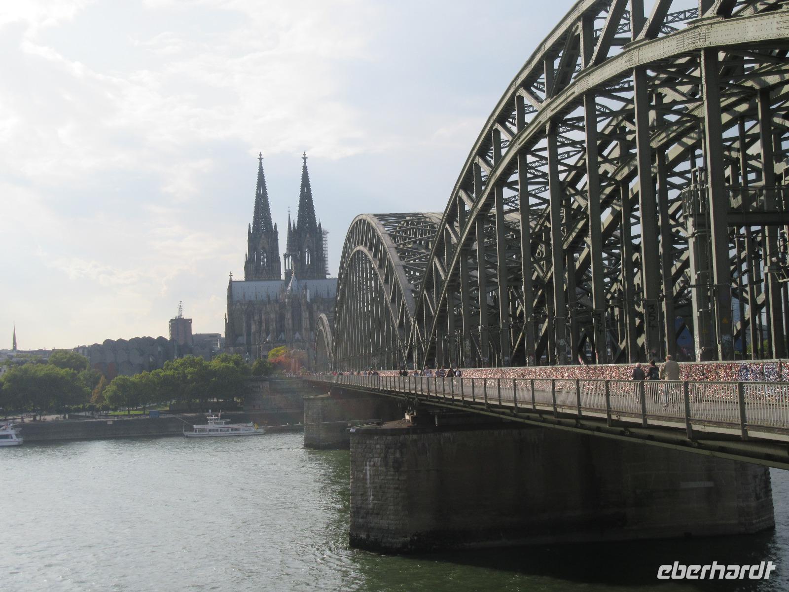 Köln Dom mit Hohenzollernbrücke
