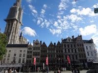 Antwerpen - Grote Markt, Blick auf die Kathedrale