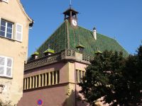 Colmar - Altstadt, Dachziegel mit den Farben der Stadt