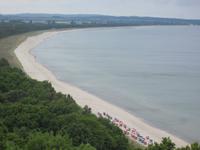 Blick vom Lotsenturm auf den Strand von Thiessow