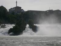 Viel Wasser im Rhein