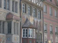 Immer wieder Erker und schön gestaltete Ausleger