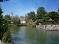 Konstanz, rechts die Klosterinsel, im Hintergrund das Münster