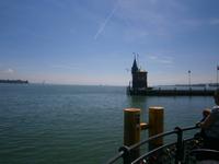Die Hafeneinfahrt von Konstanz 