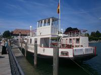 Eine alte Fähre wurde zur Gaststätte umgestaltet