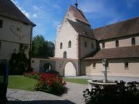 Klosterhof aus anderer Sicht