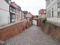 steil geht es nach unten zur TANGER und zur ELBE