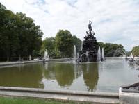 Wasserspiele am Schloss