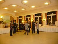 Die Tombola beginnt.