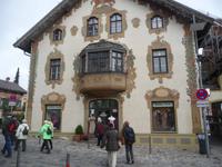 ... in Starnberg Lüftlmalereien.