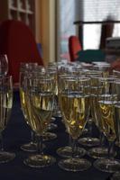 EHT_Neujahrsempfang_Dresden_Die Sektgläser stehen bereit