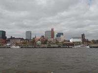 Blick zu den Landungsbrücken