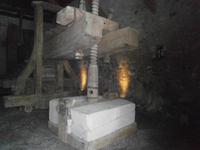 Eine historische Weinpresse