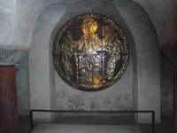 Münster von Konstanz, die berühmten vergoldeten Bronzeplatten in der Krypta