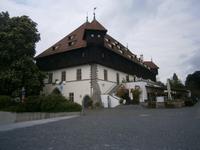 Das Konzilgebäude am Hafen