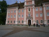 Der Platz vor der Wallfahrtskirche Birnau